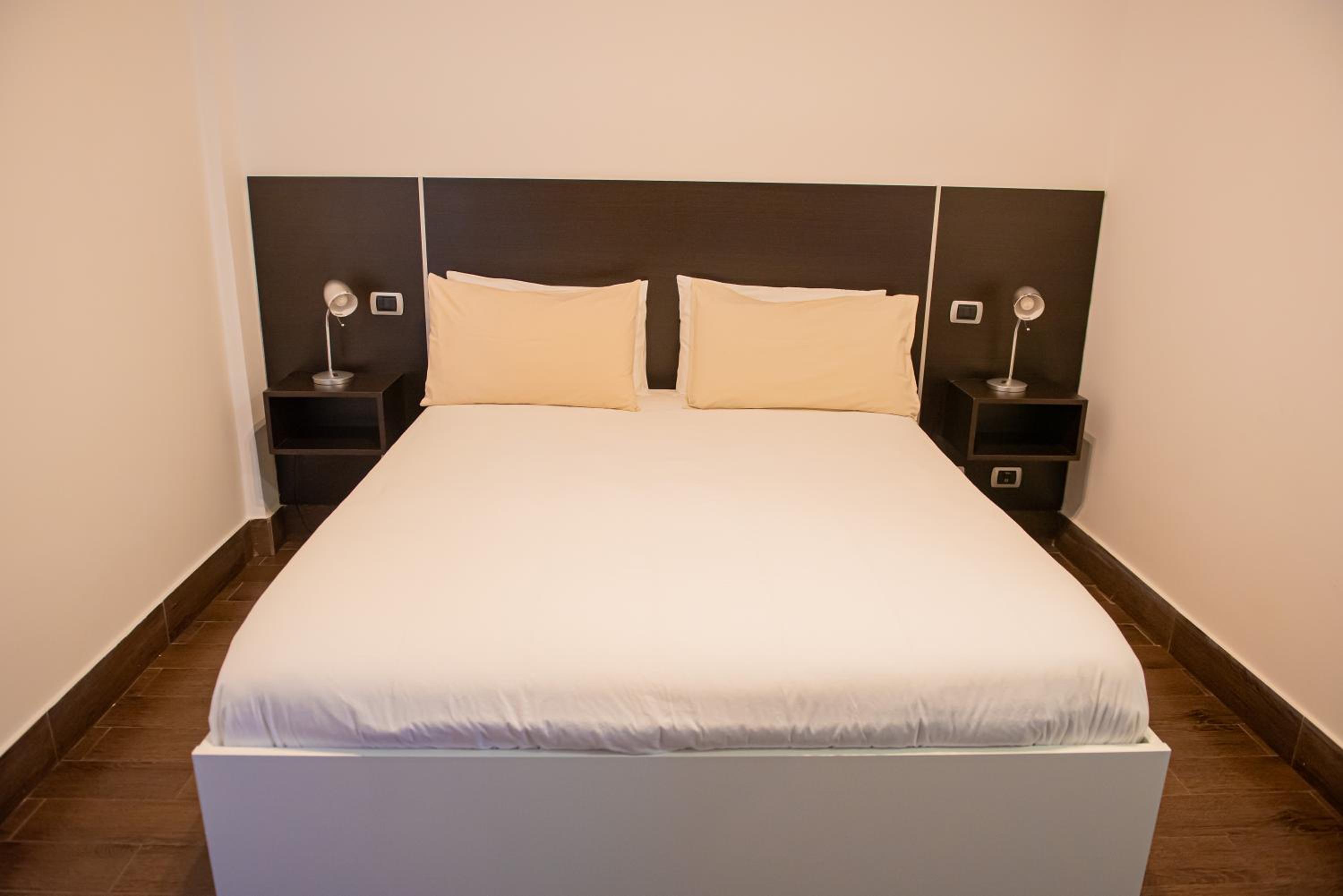 Quadruple Room with Private Bathroom photo 2