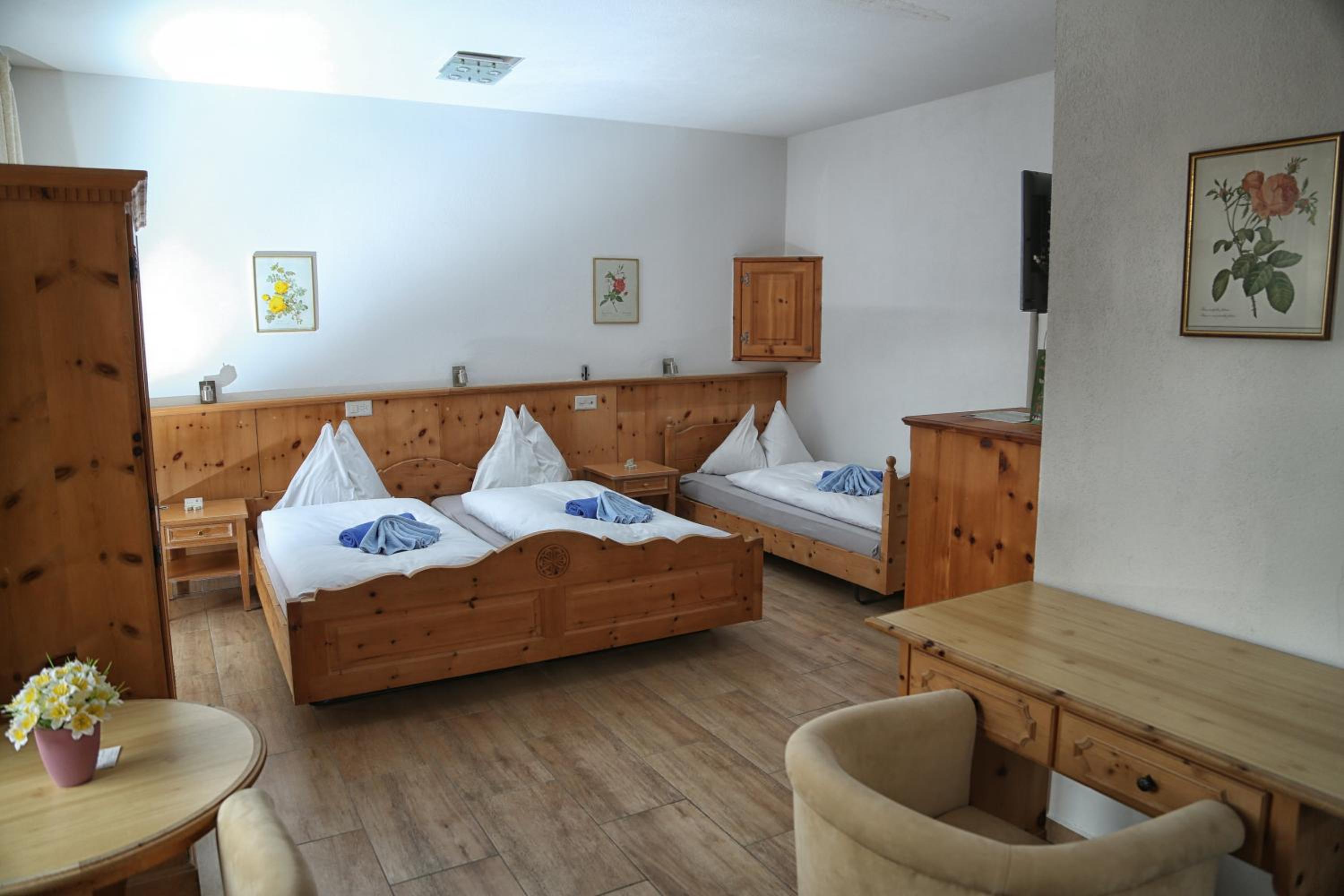 Triple Room photo 2