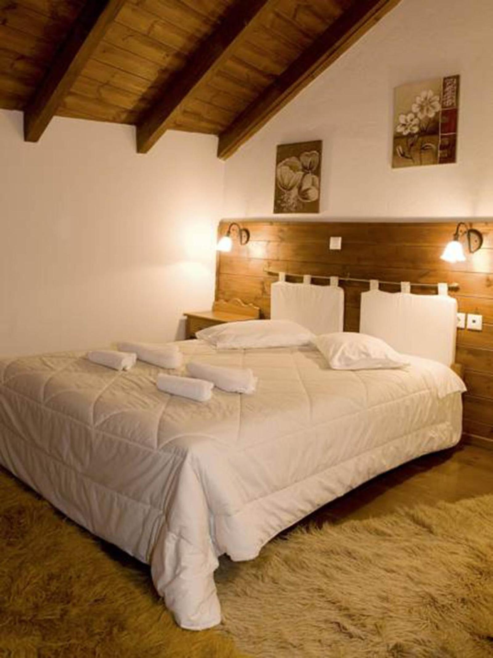 Double Room - Attic photo 1