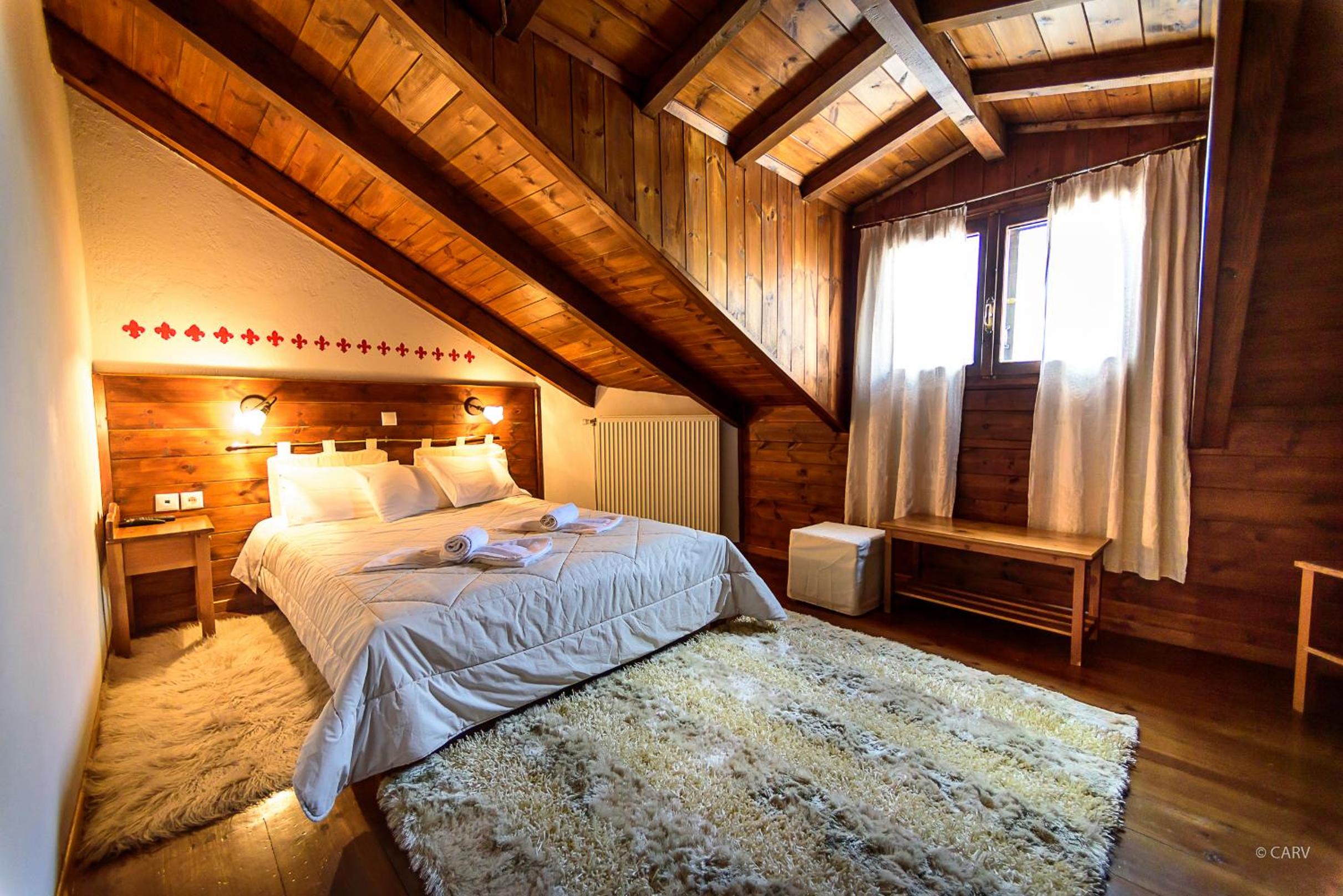 Double Room - Attic photo 3