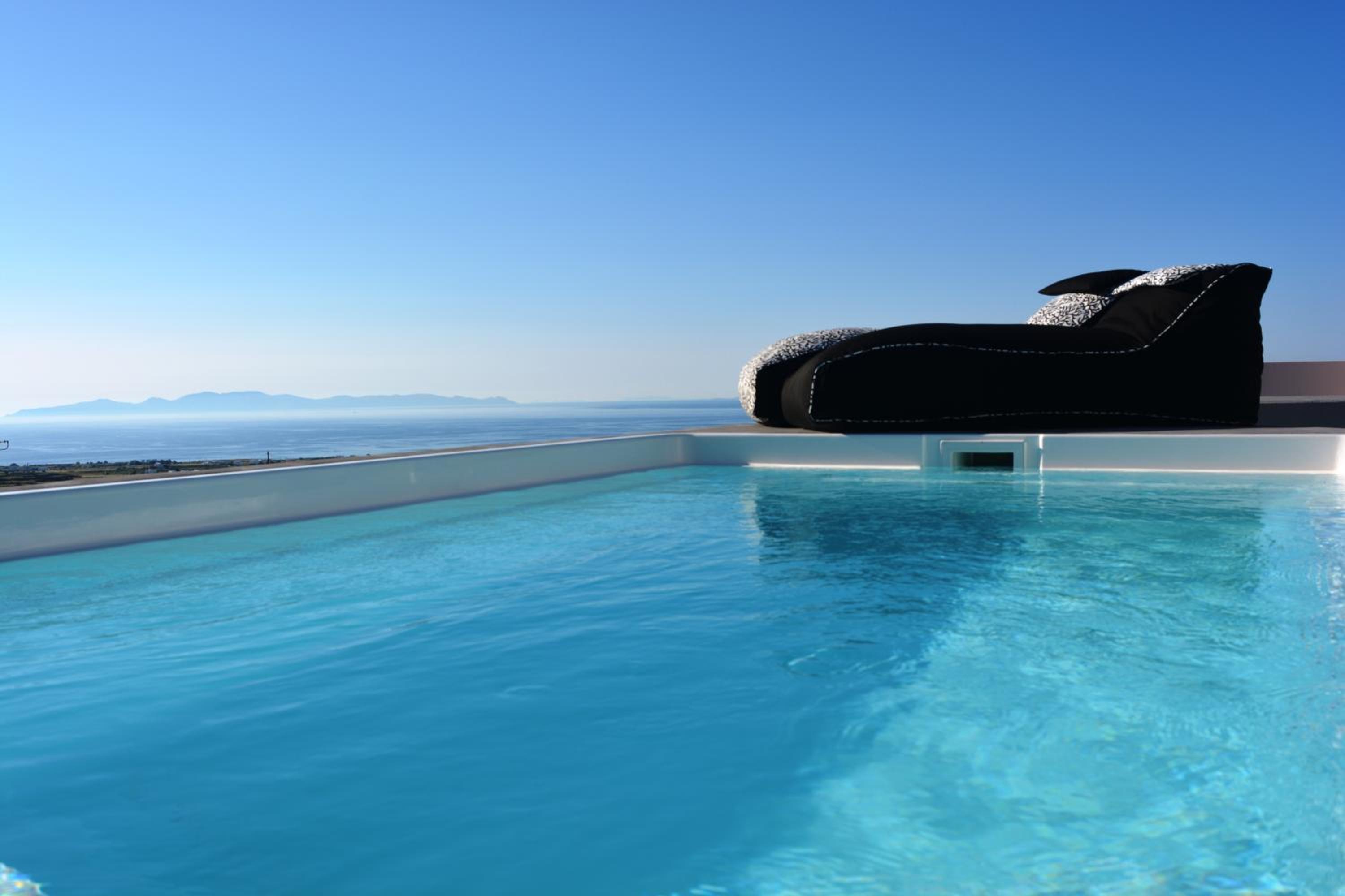 Elysian Villa with Pool, Sea & Sunset view