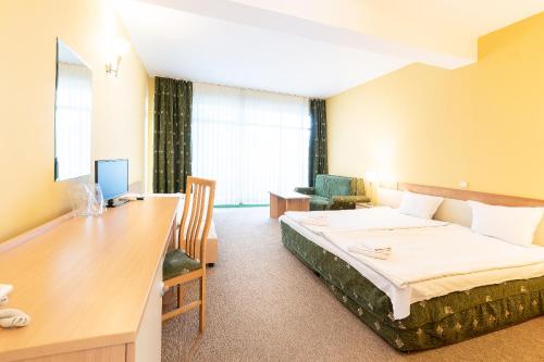 Triple Room with Balcony