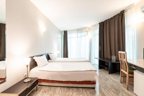Junior Suite with Balcony