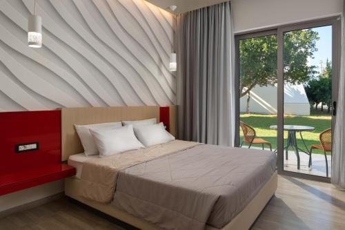 Deluxe Double Room with Extra Bed